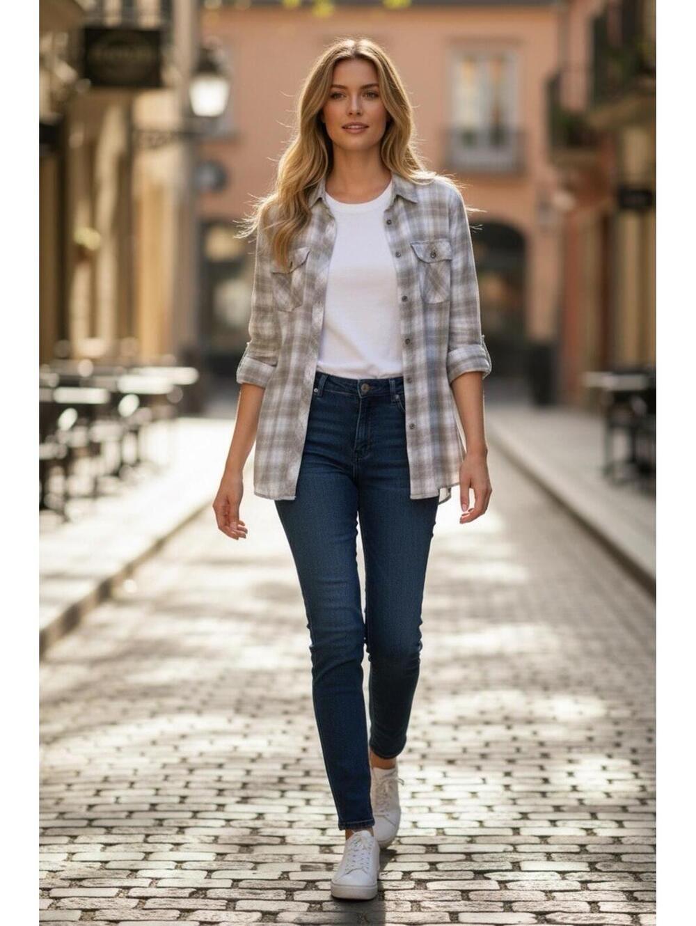 Untuckit For Her Brown Plaid Button Down Shirt Sz. 12 - Picture 1 of 6